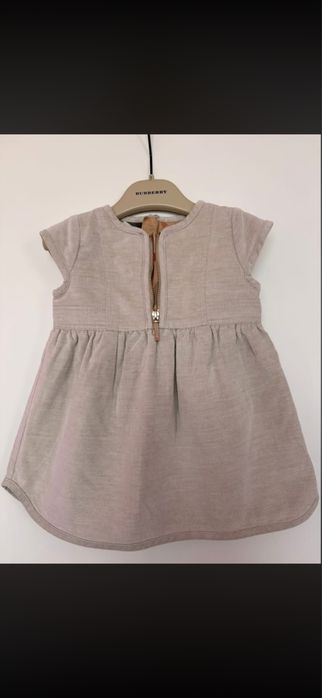 Burberry оригинален сукман за 6 месеца