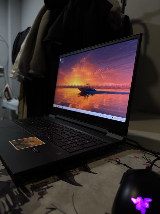 HP victus ноутбук