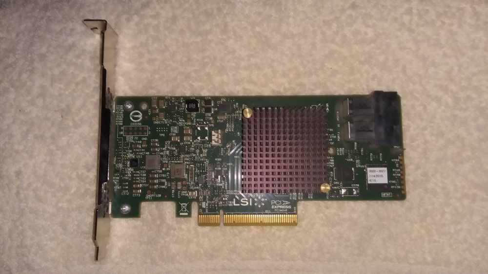 Две настолни машини, 2 PC-та