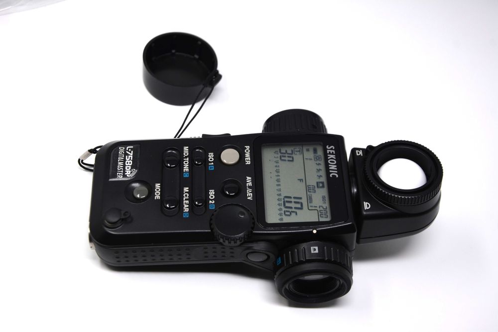 Светломер Sekonic L-758DR