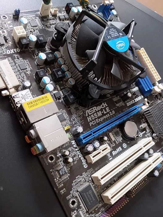 Kit placa de baza AsRock H55M-LE + procesor i3 530 + cooler