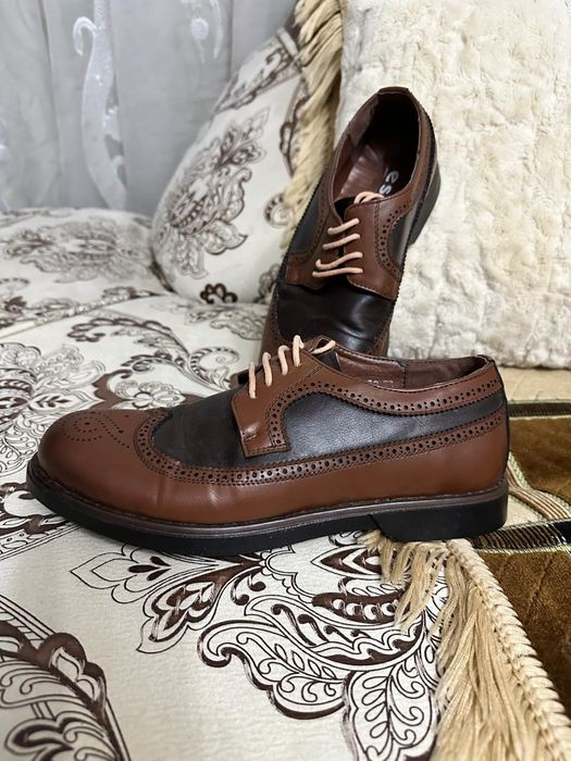 Продам мужские туфли