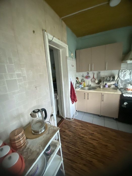 Продается 2х комнтн.Центр Набережной Пос.Улугбек N86