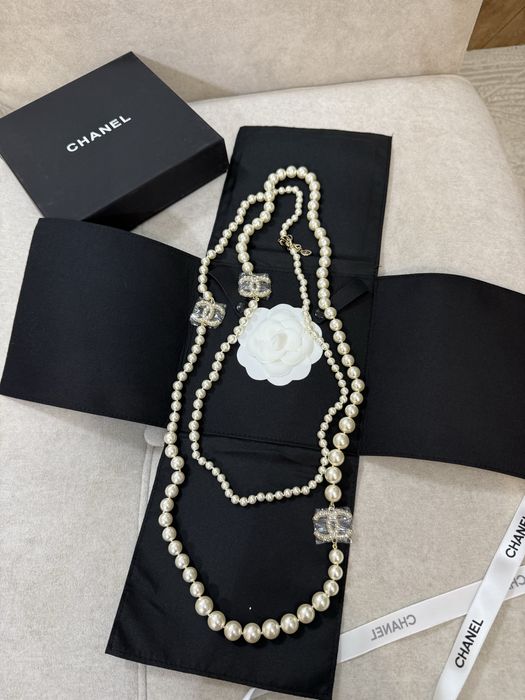 Сотуар Шанель с упаковкой