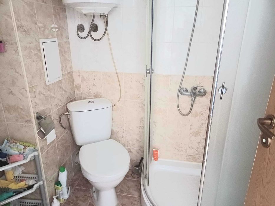 Двустаен обзаведен апартамент в к-с ”Съни Дей 3”