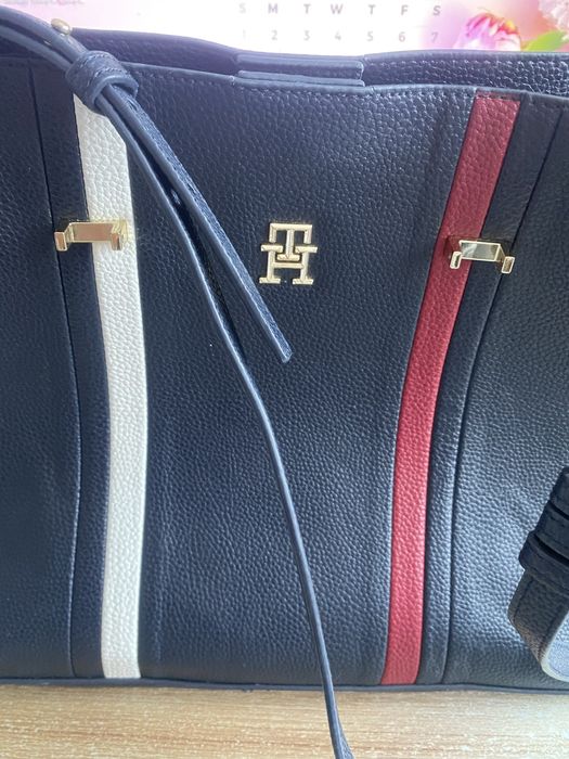 Дамска чанта Tommy Hilfiger