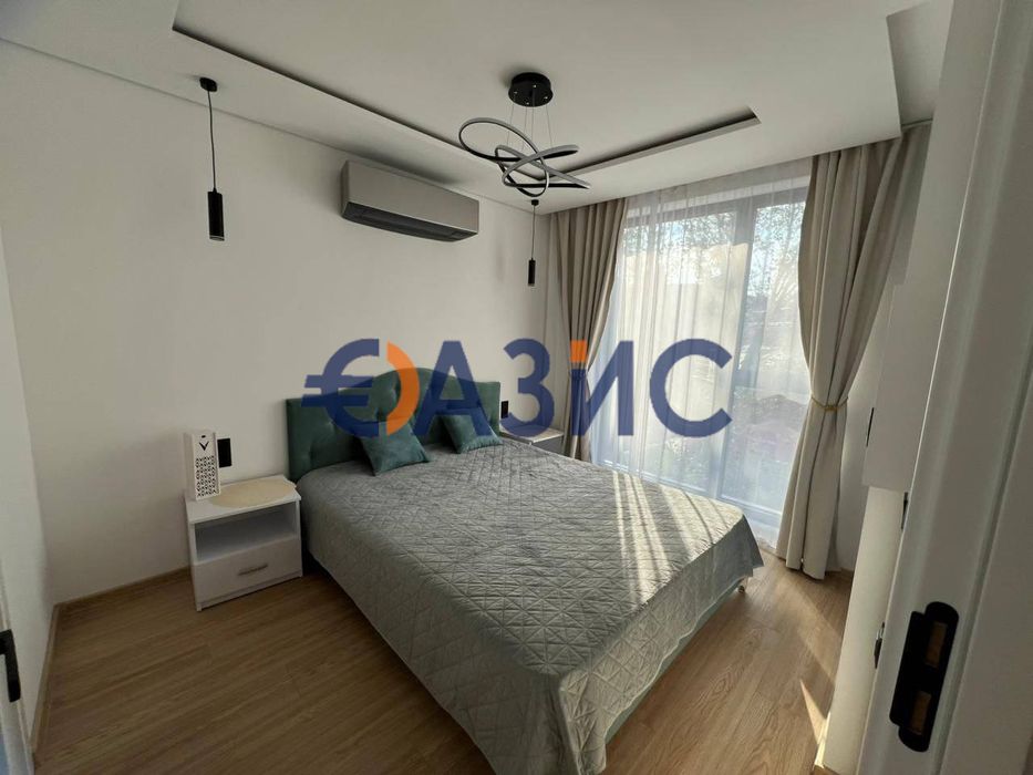 Продава се Двустаен апартамент в к.к. Слънчев бряг - 50 кв.м за 1010 €/кв.м - Снимка #5