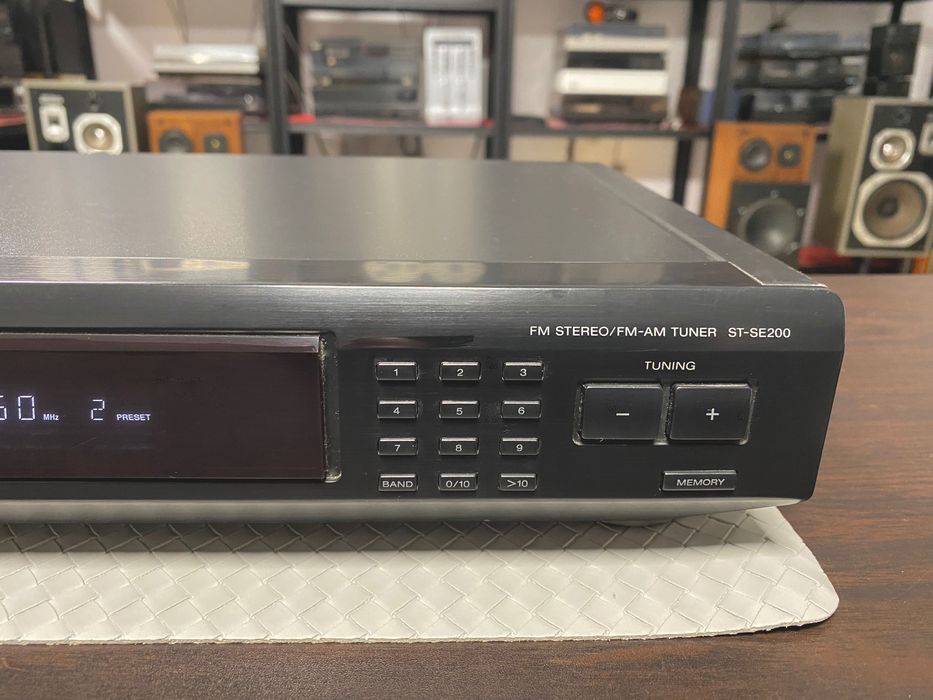 Тунер радиоприемник Sony