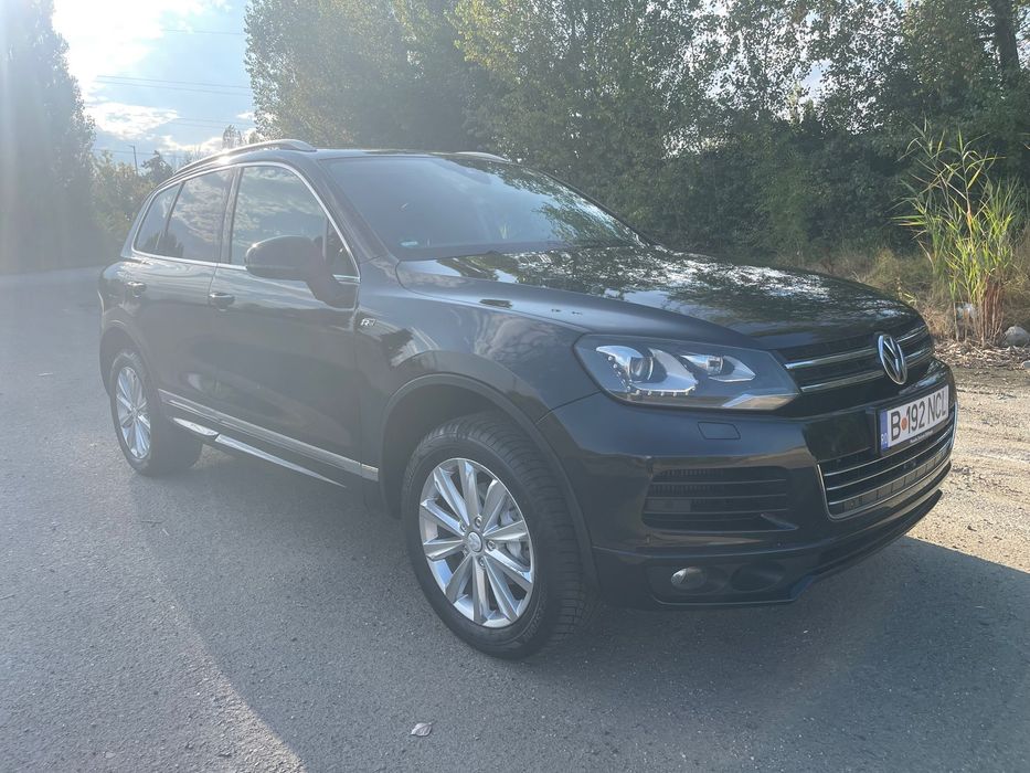 Volkswagen Touareg Vw Touareg Rline 2012 3.0 TDI 245 cp