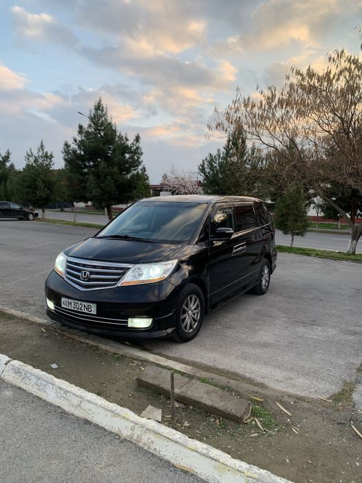 Honda Elysion 2.4  2007 Автомат