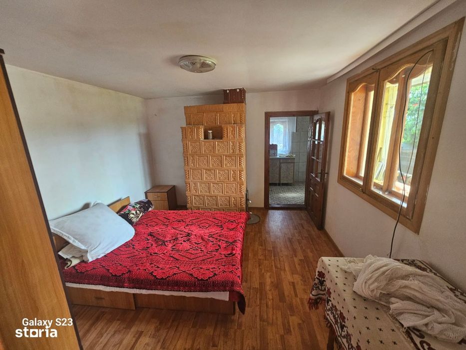 Casă de vânzare în comuna Păstrăveni, jud. Neamț