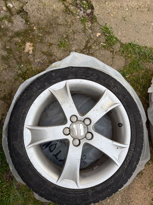 Продавам джанти с гуми