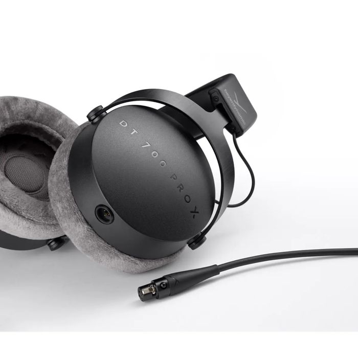 Beyerdynamic DT700 Pro X студийные наушники