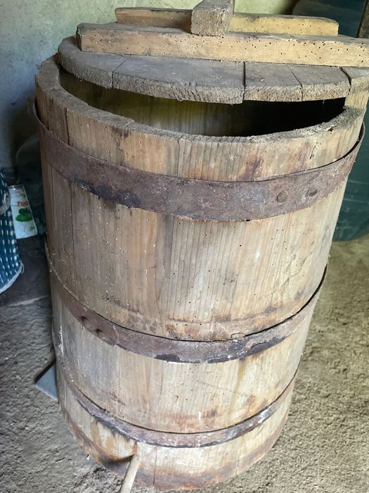 Старинно дървено каче