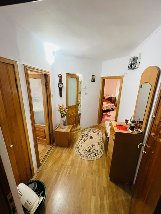 Apartament 2 camere cu garaj