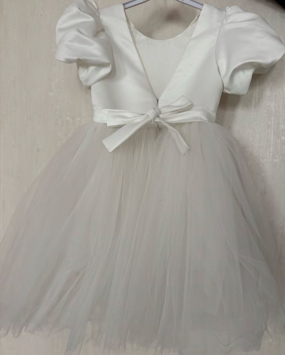 Платье на девочку 7-10 лет