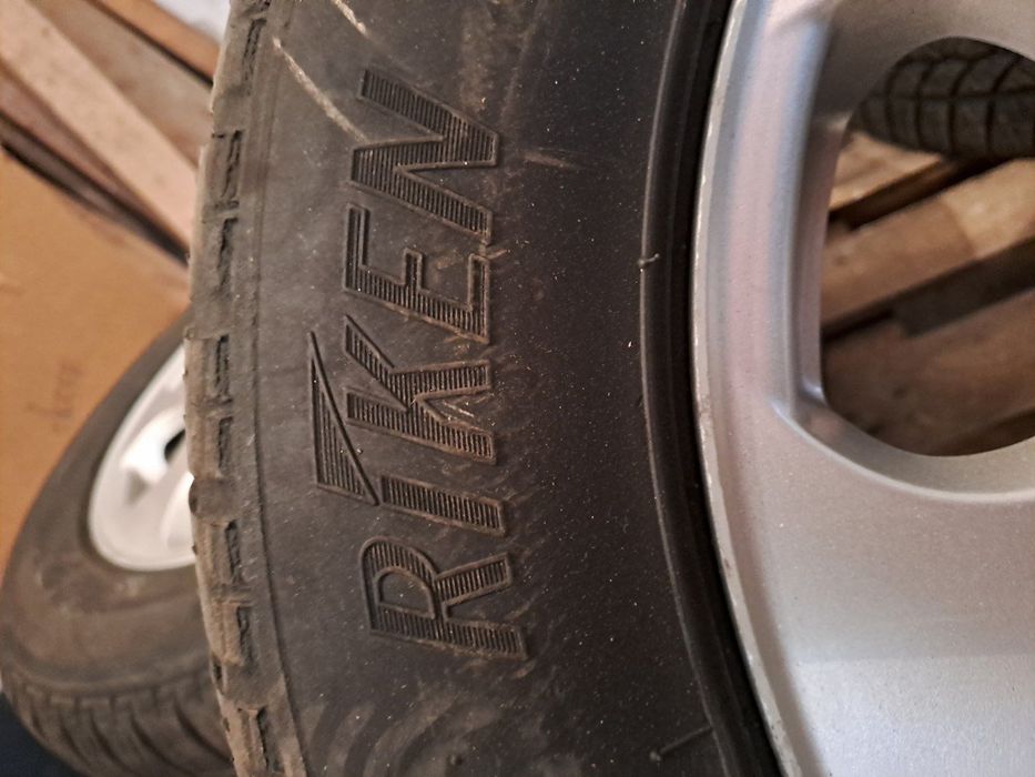 Зимни гуми с джанти Riken