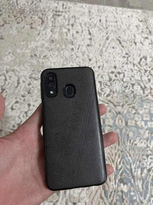 Samsung 40 коробкасымен