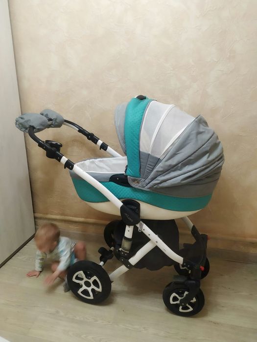 Продам коляску ADAMEX 3 в 1