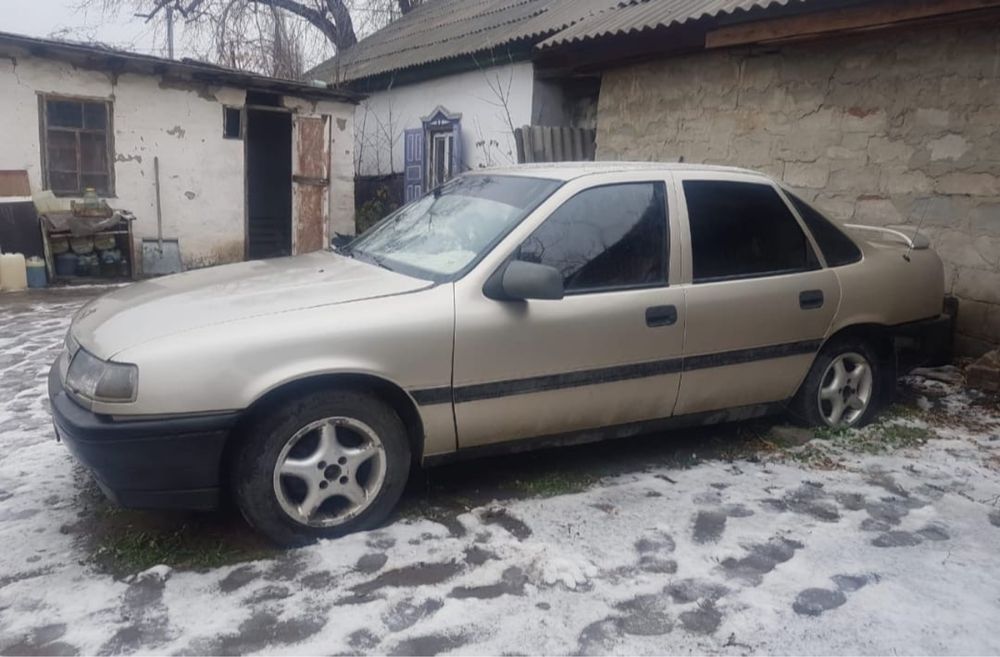 Opel Vectra 1991 г/в