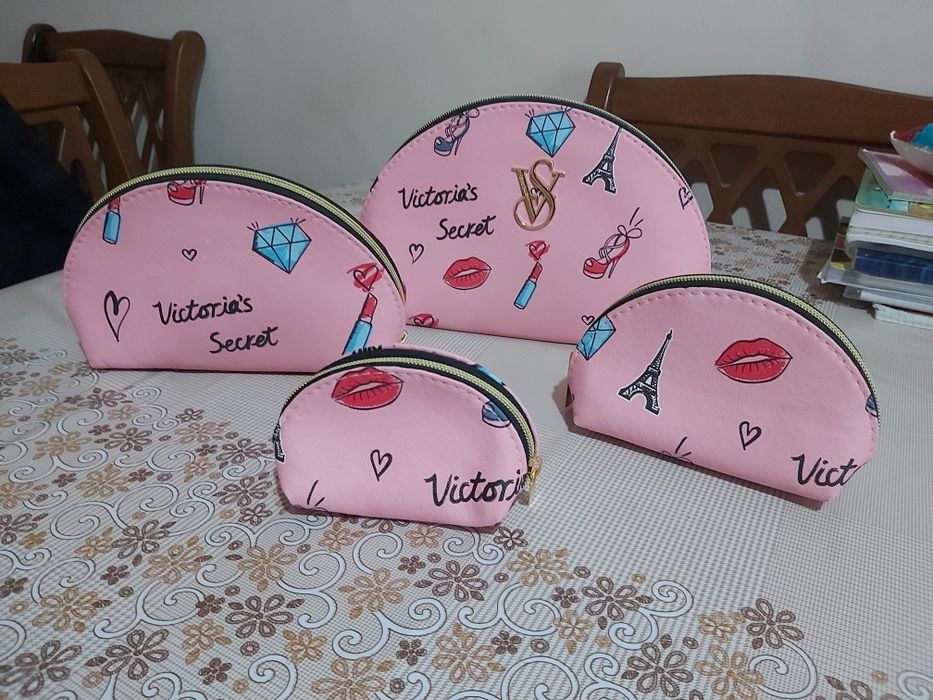 Косметичка набор косметичка