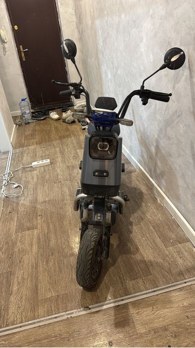 Продам электро скутер велосипед