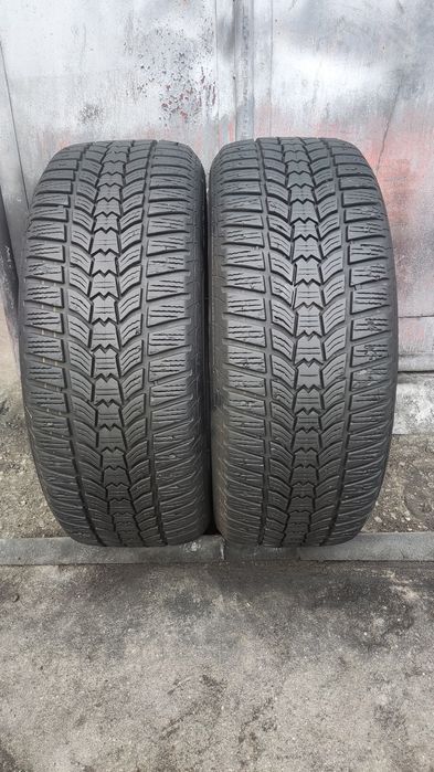 2бр. зимни гуми 215/55/17 Sava Eskimo HP
dot22
7.3mm
Добро състояние н