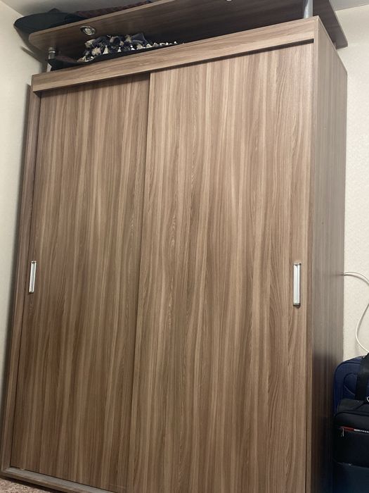 Продам шкаф купе
