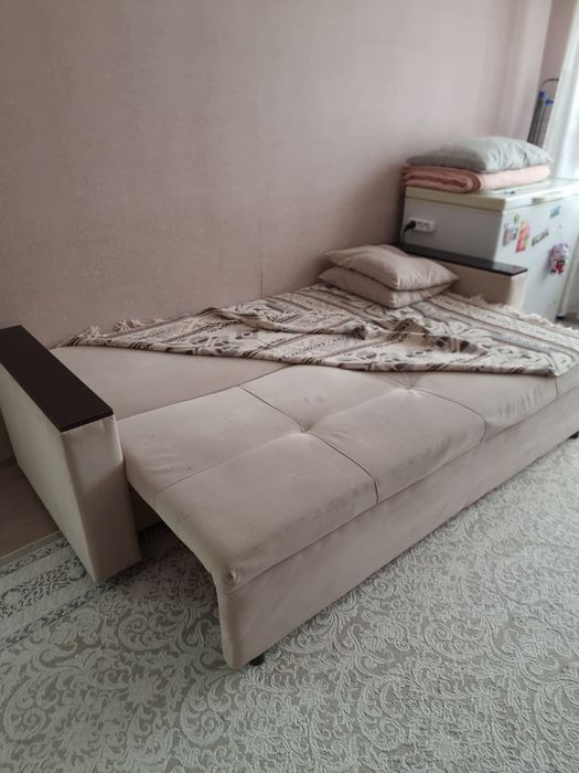 Продам раскладной диван