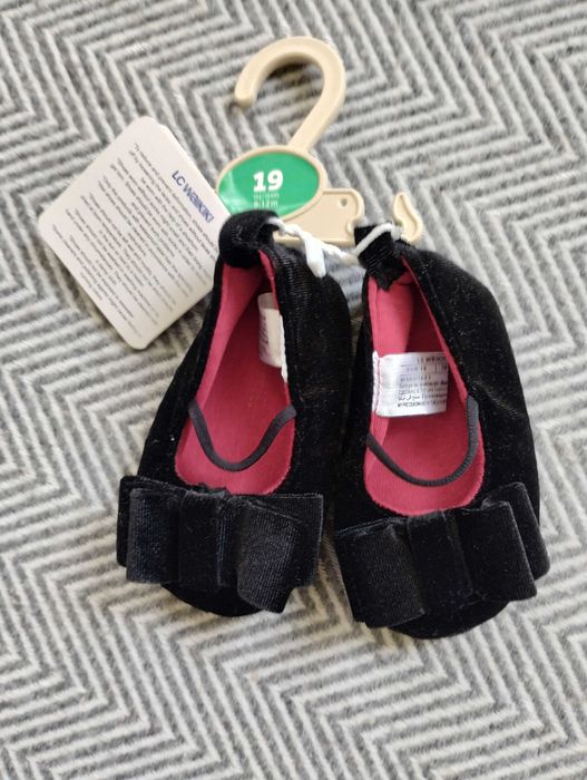 LC Waikiki официални дрехи за момиче размер 9-12м