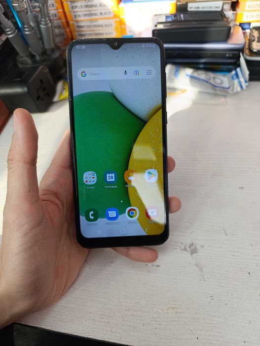 Samsung A03 Core 2/32GB продается телефон