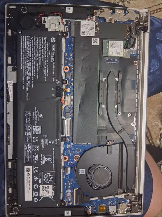 Laptop HP 430 G8 probook . 20 GB RAM