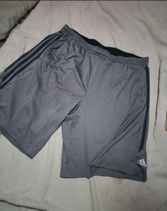 Pantaloni scurți Adidas original Xl-xxl