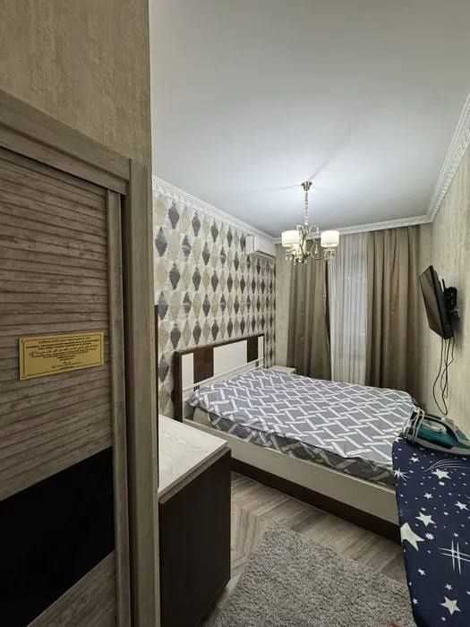 Сдаётся Чиланзар 2 2в3 комнатная.