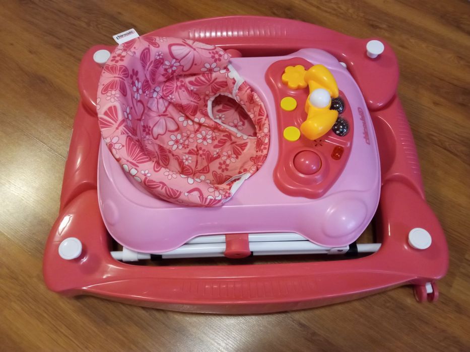 Детска проходилка-люлка CHIPOLINO