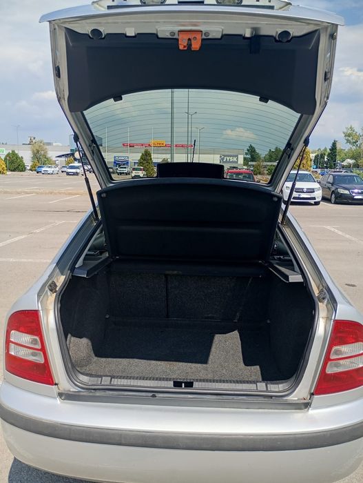 Skoda Octavia tour  , 1,6 benzină