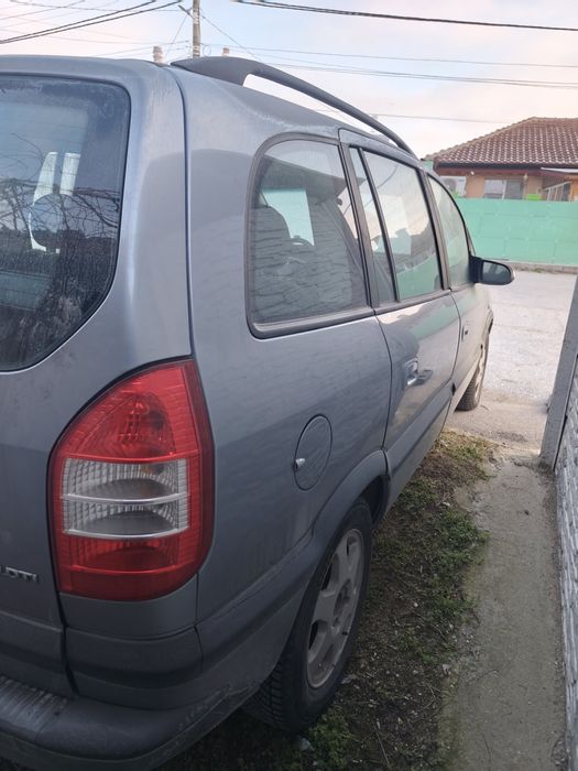 Opel Zafira , diesel 2004 г.