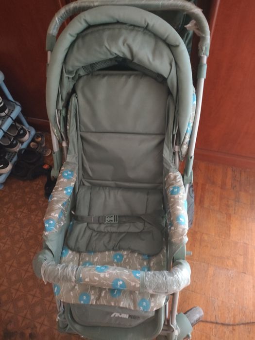 Детская коляска до 3 лет, привозная.