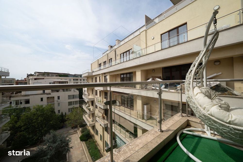 Sunya Residence | Satul Francez