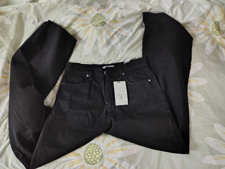 Pantaloni de blug Zara