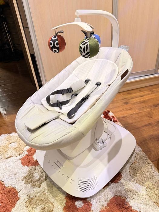 Шезлонг качалка mamaRoo