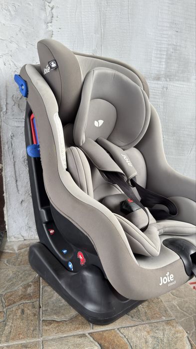 Автокресло Joie Steadi