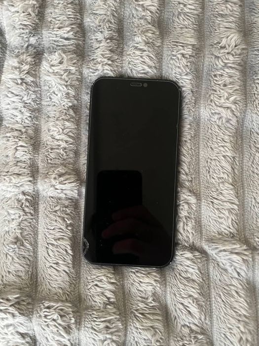 Iphone 12 на 64гб