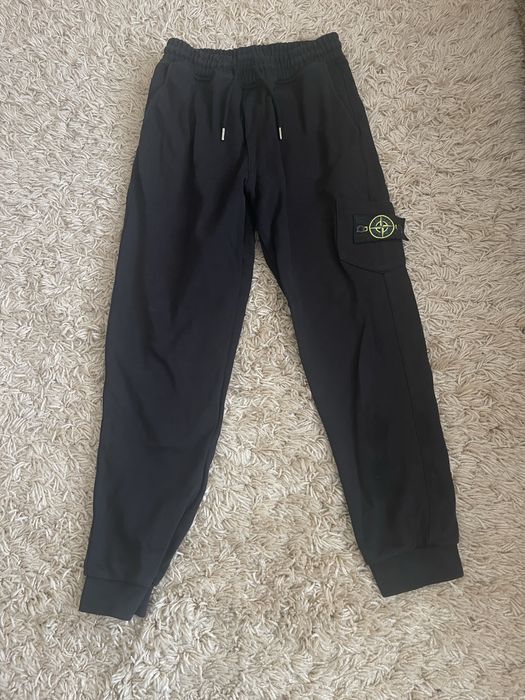 Панталони на stone island и Nike