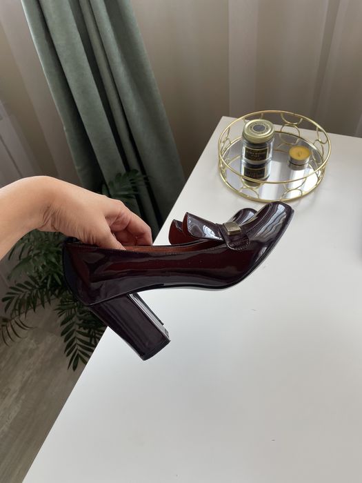 Продам туфли