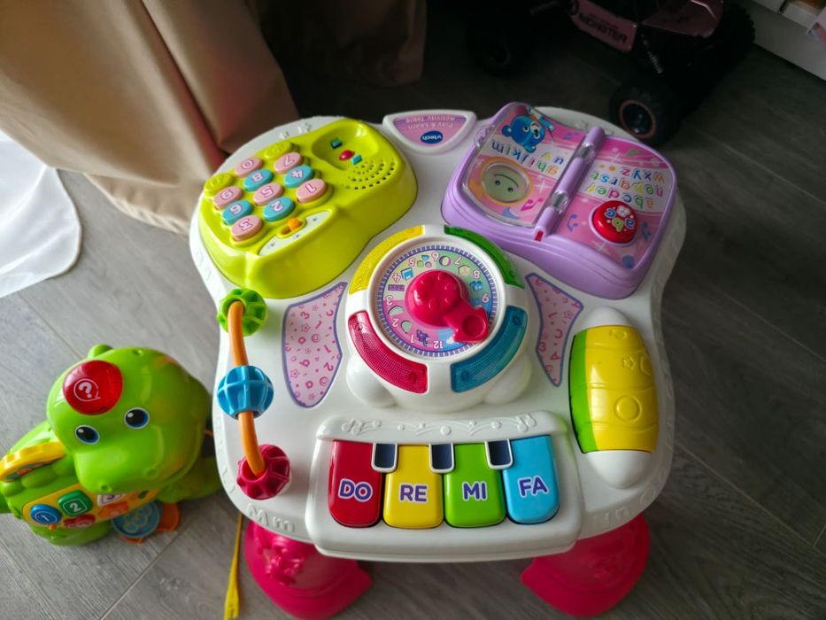 Vand lot Masuta interactiva Vtech si jucarie interactiva  Feed Me Dino