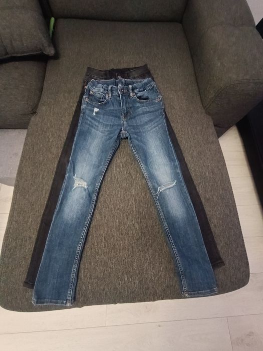 Vand 3 perechi de blugi Denim Originali marimea 140 "Noi"OCAZIEEE!!!