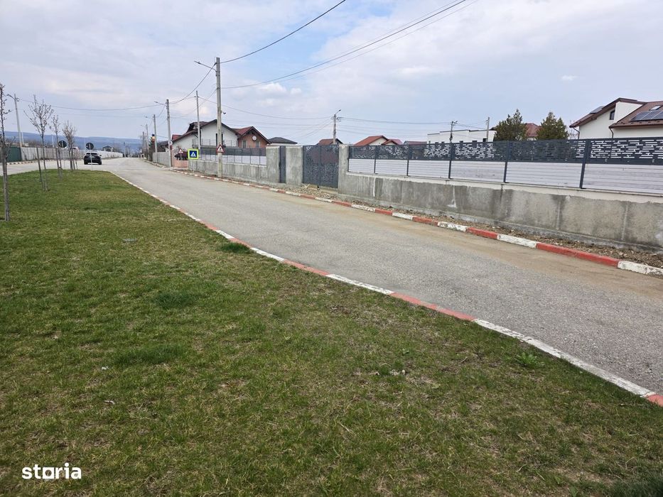 Teren de construit, 2250 mp, utilitati disponibile, Mioveni Arges