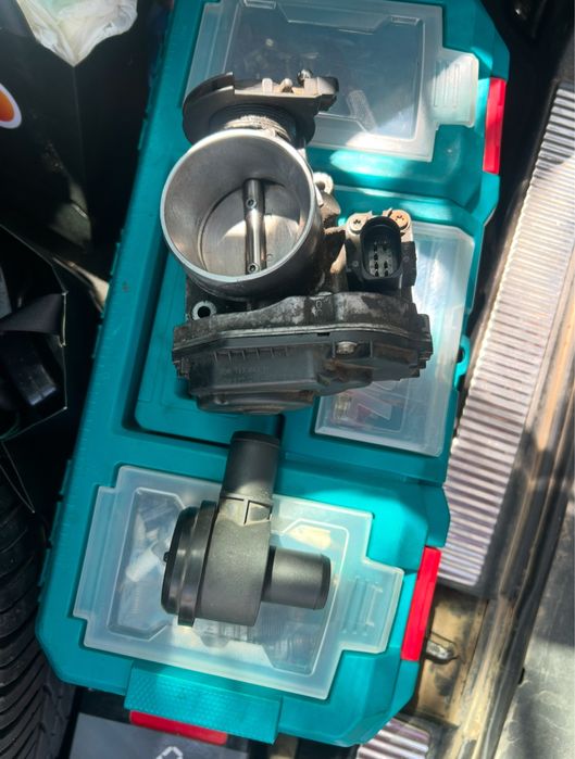 Части за Ауди а4 б5 1.8т