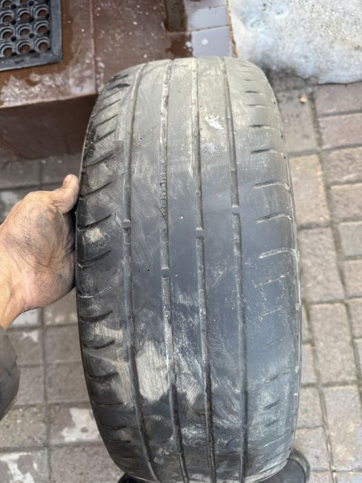 Продам шины 215/55/R17